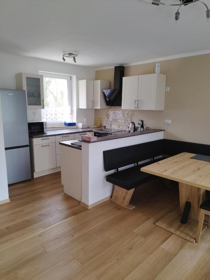 Holling Apartman Fertoboz ภายนอก รูปภาพ