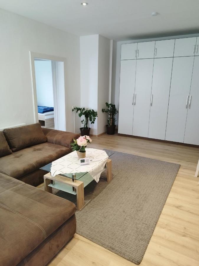 Holling Apartman Fertoboz ภายนอก รูปภาพ