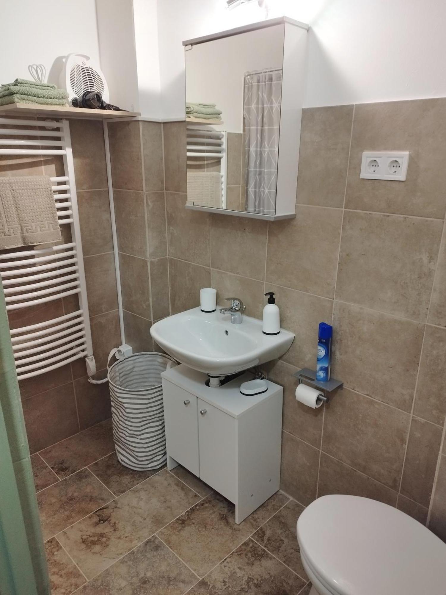 Holling Apartman Fertoboz ภายนอก รูปภาพ