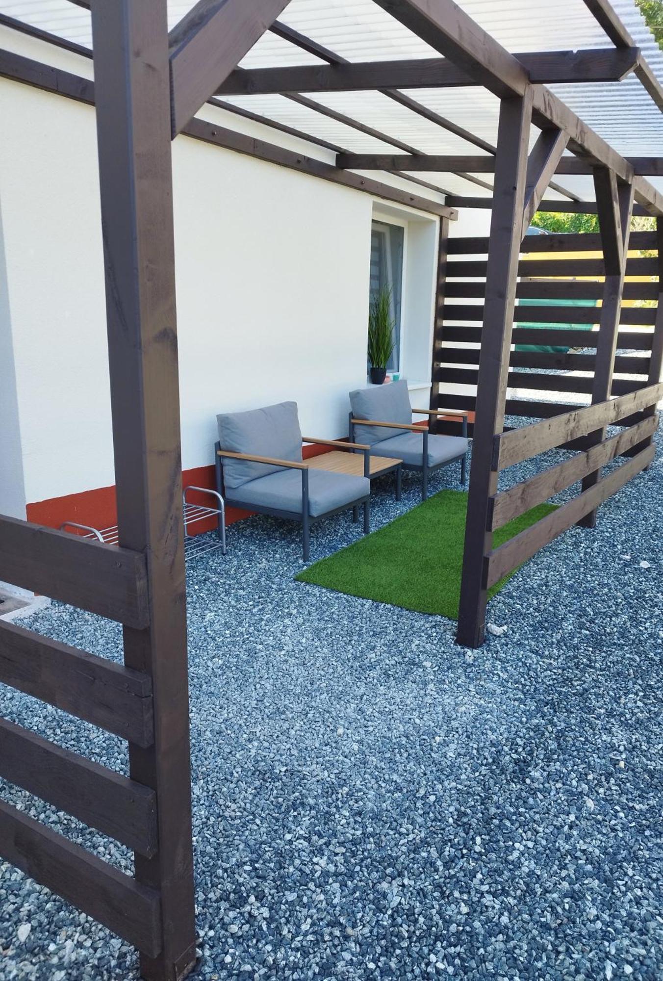 Holling Apartman Fertoboz ภายนอก รูปภาพ